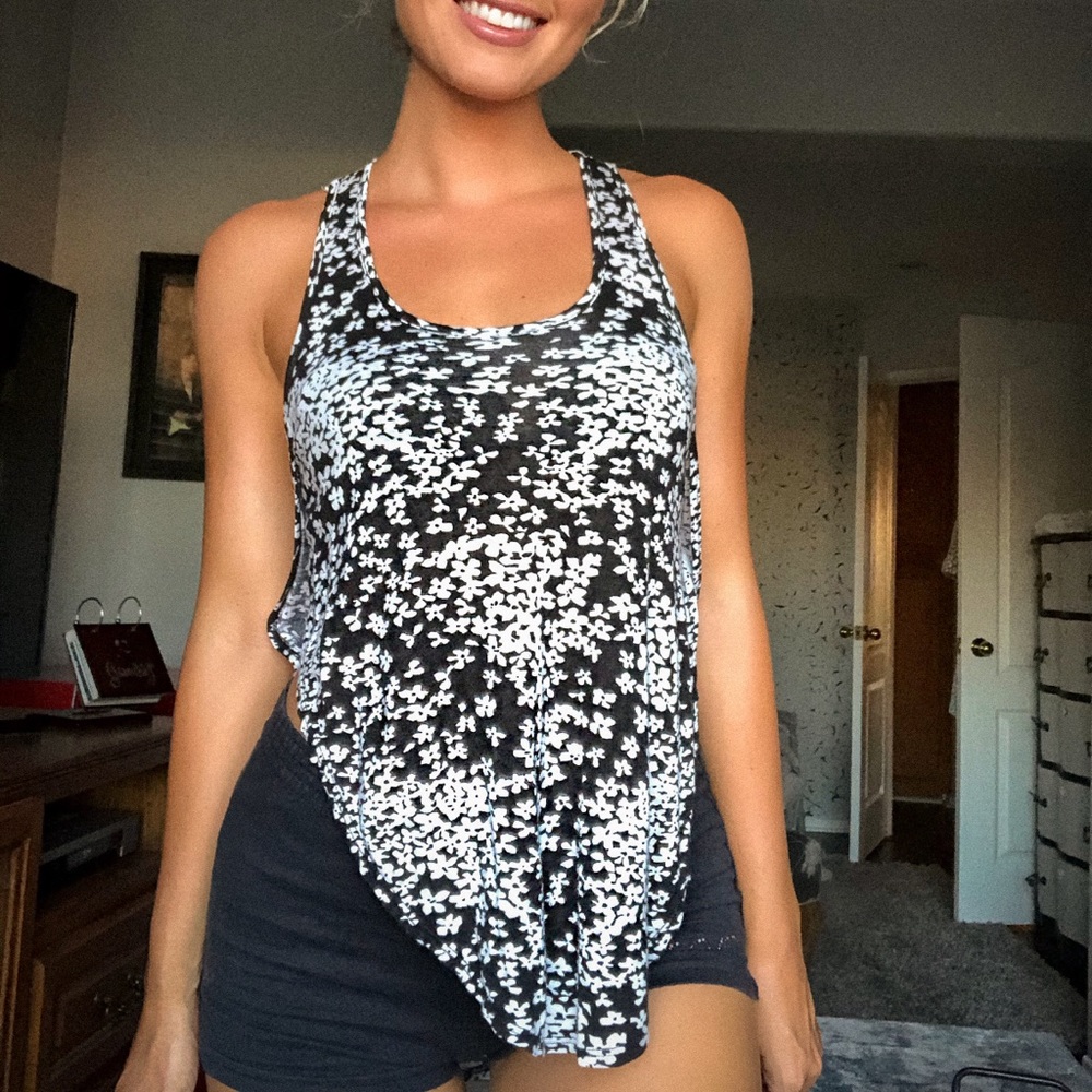 Flowy Flower Print Tank